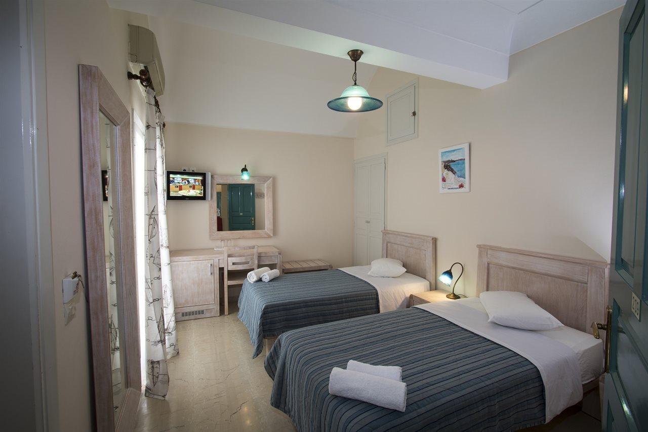 Hotel Andreas Kamári المظهر الخارجي الصورة