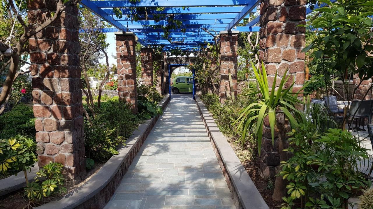 Hotel Andreas Kamári المظهر الخارجي الصورة
